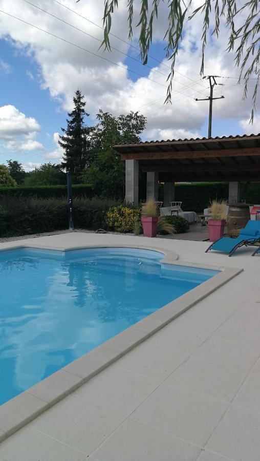 Le Cheminblanc Suite Parentale Saint-Sornin  ภายนอก รูปภาพ